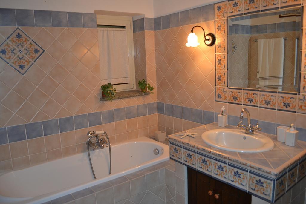Ferienwohnung Il Poggio Degli Ulivi Trevignano Romano Zimmer foto