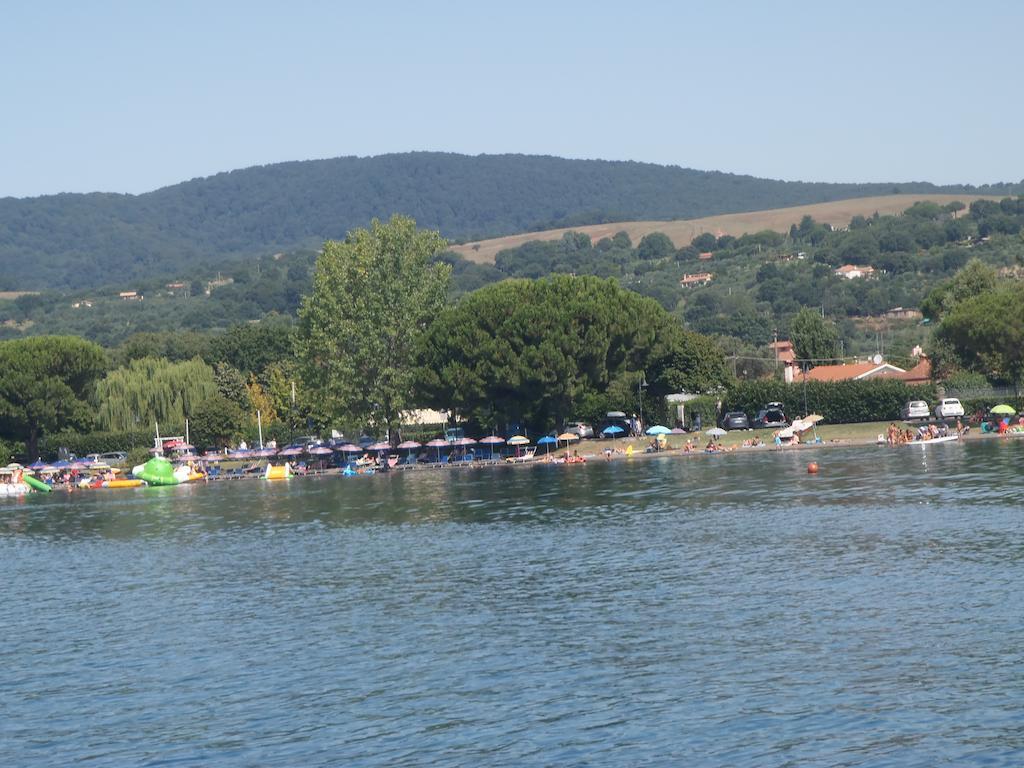 Ferienwohnung Il Poggio Degli Ulivi Trevignano Romano Zimmer foto